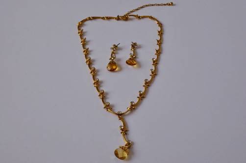 Vintage Avon necklace & earrings, 1970`s ca, American